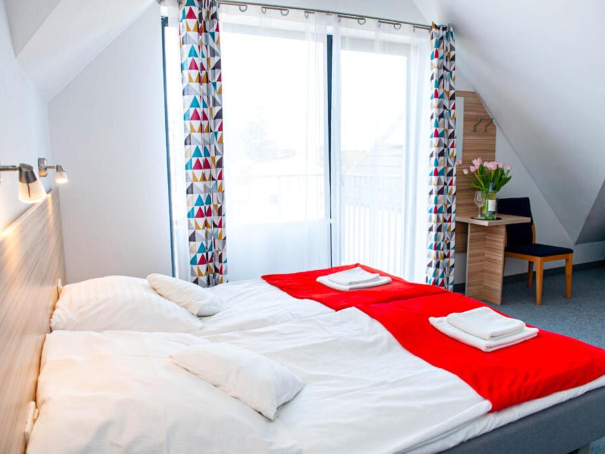 Bed and Breakfast Gosciniec Ptasi Zaulek à Niechorze Extérieur photo